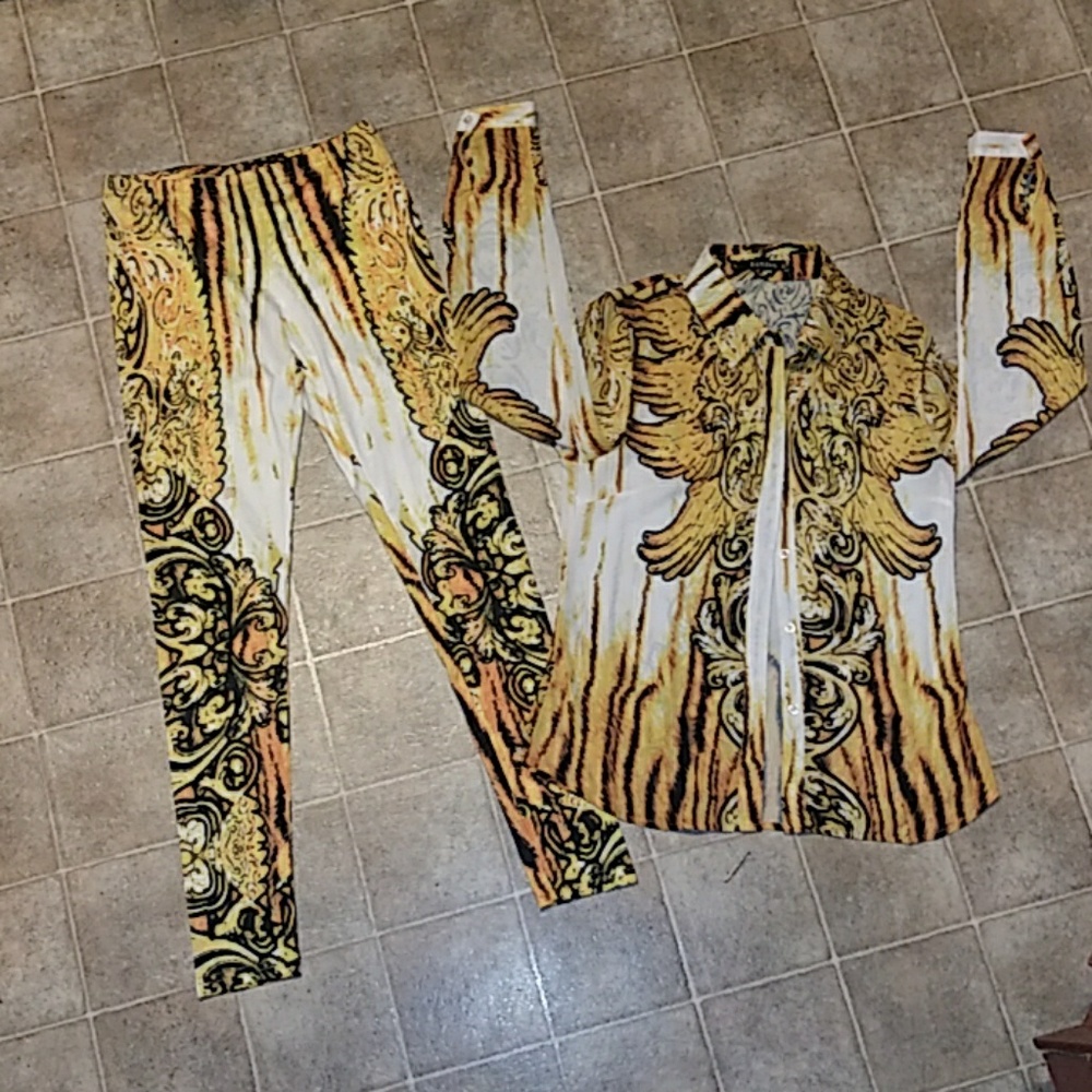 Run the town 2 piece